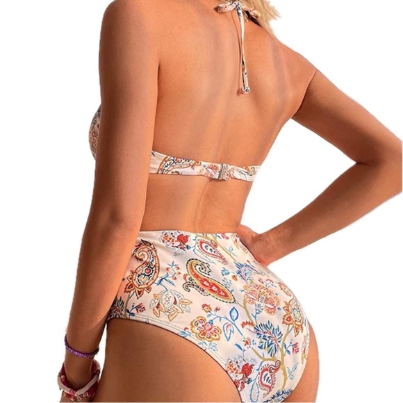 One piece swimsuit bundle of 4 - Picture 10 of 13